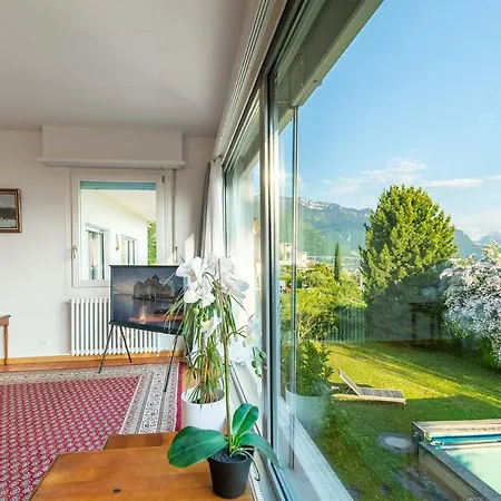 1 Cozy Bedroom For 2 People - Garden & Pool 게스트하우스